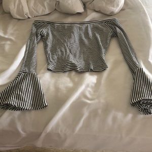 wild honey long sleeved crop top